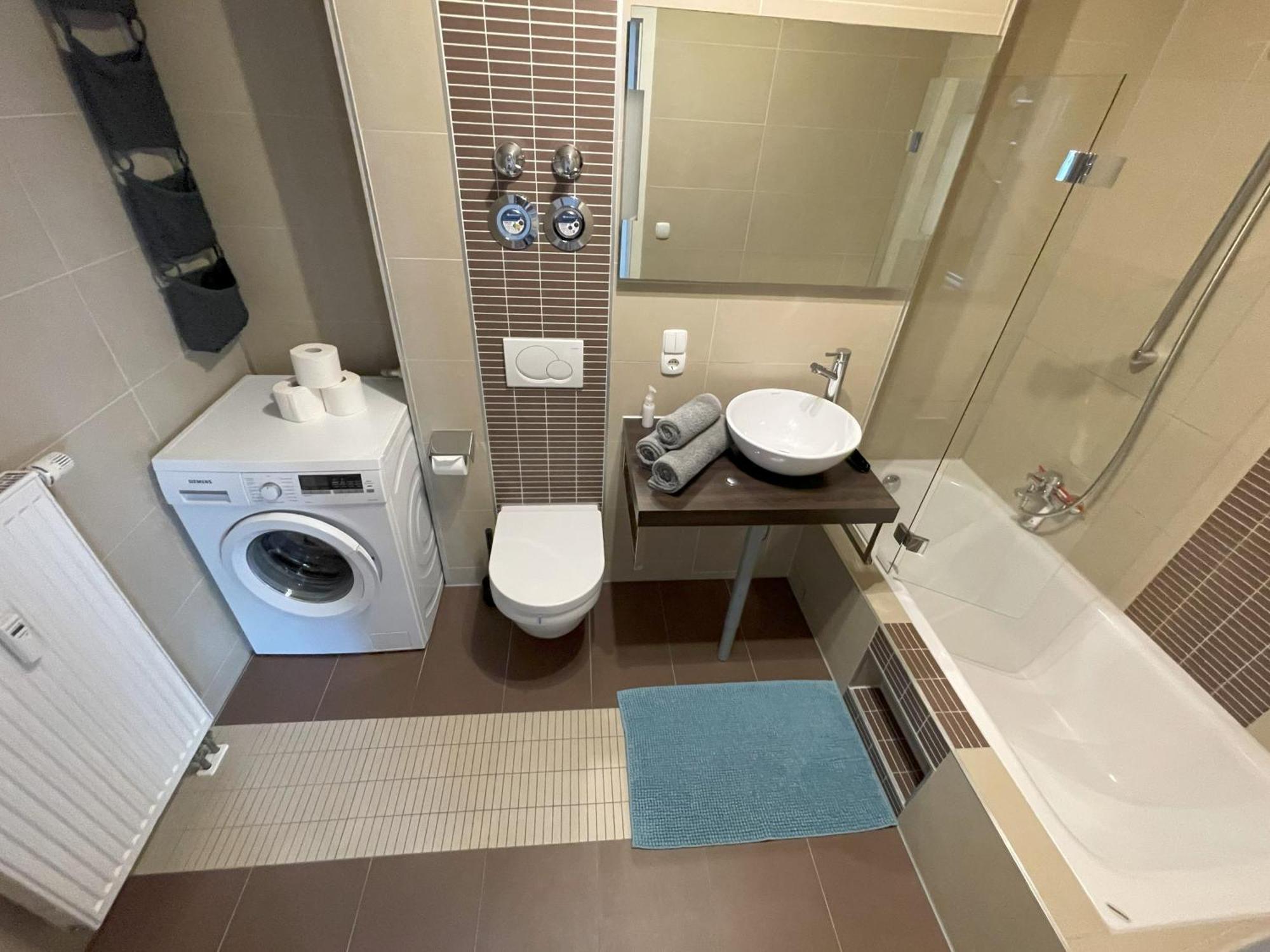 Traumwohnung Am Altstadtrand Řezno Exteriér fotografie